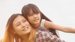 สุขสันต์วันแม่ ขอให้ทุกช่วงเวลาเต็มไปด้วยความรักและความอบอุ่น